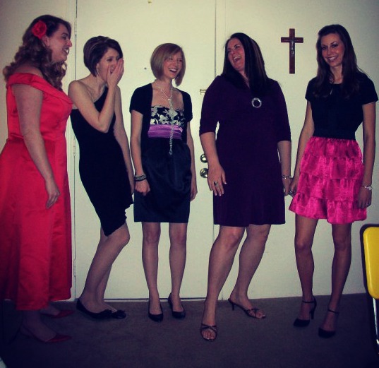 530301_617112071764_622940356_n